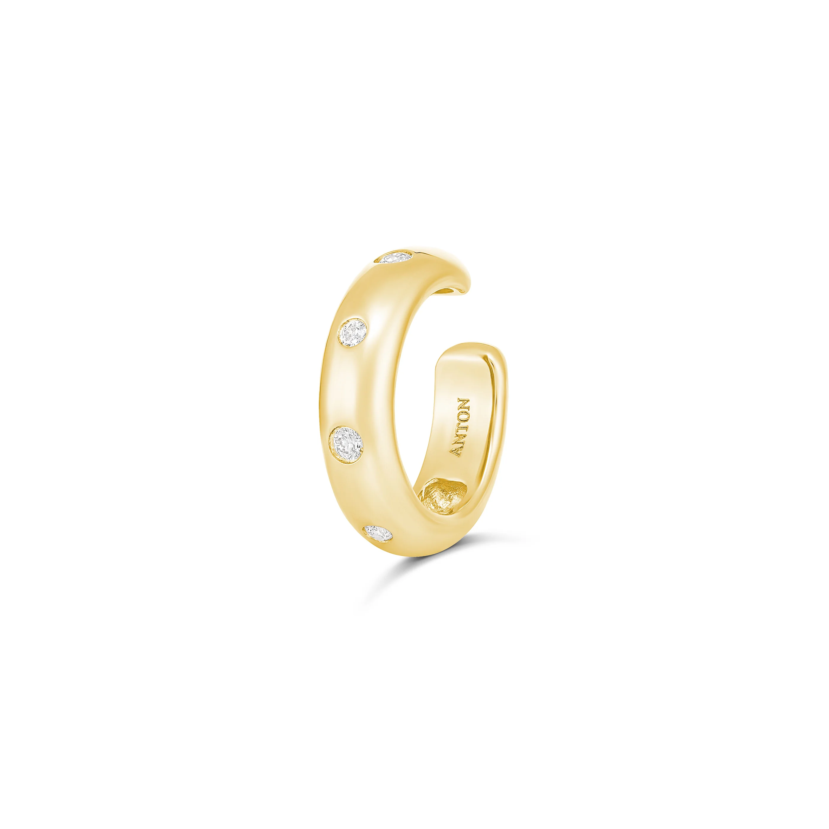 Capri Dreaming® Pebble Ear Cuff Medium | White Gold - Image 3